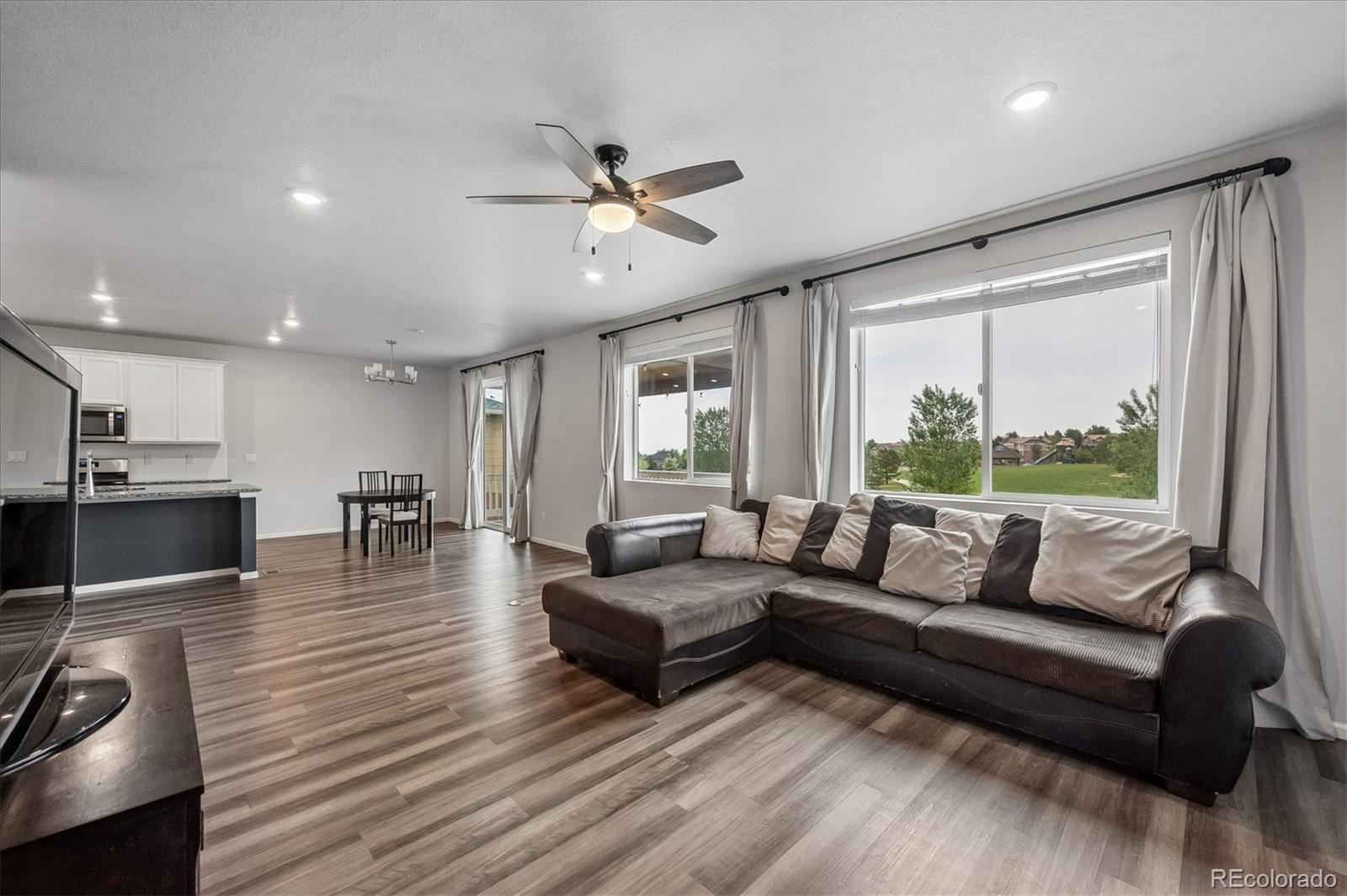 4126 S Netherland Circle Aurora CO 80013