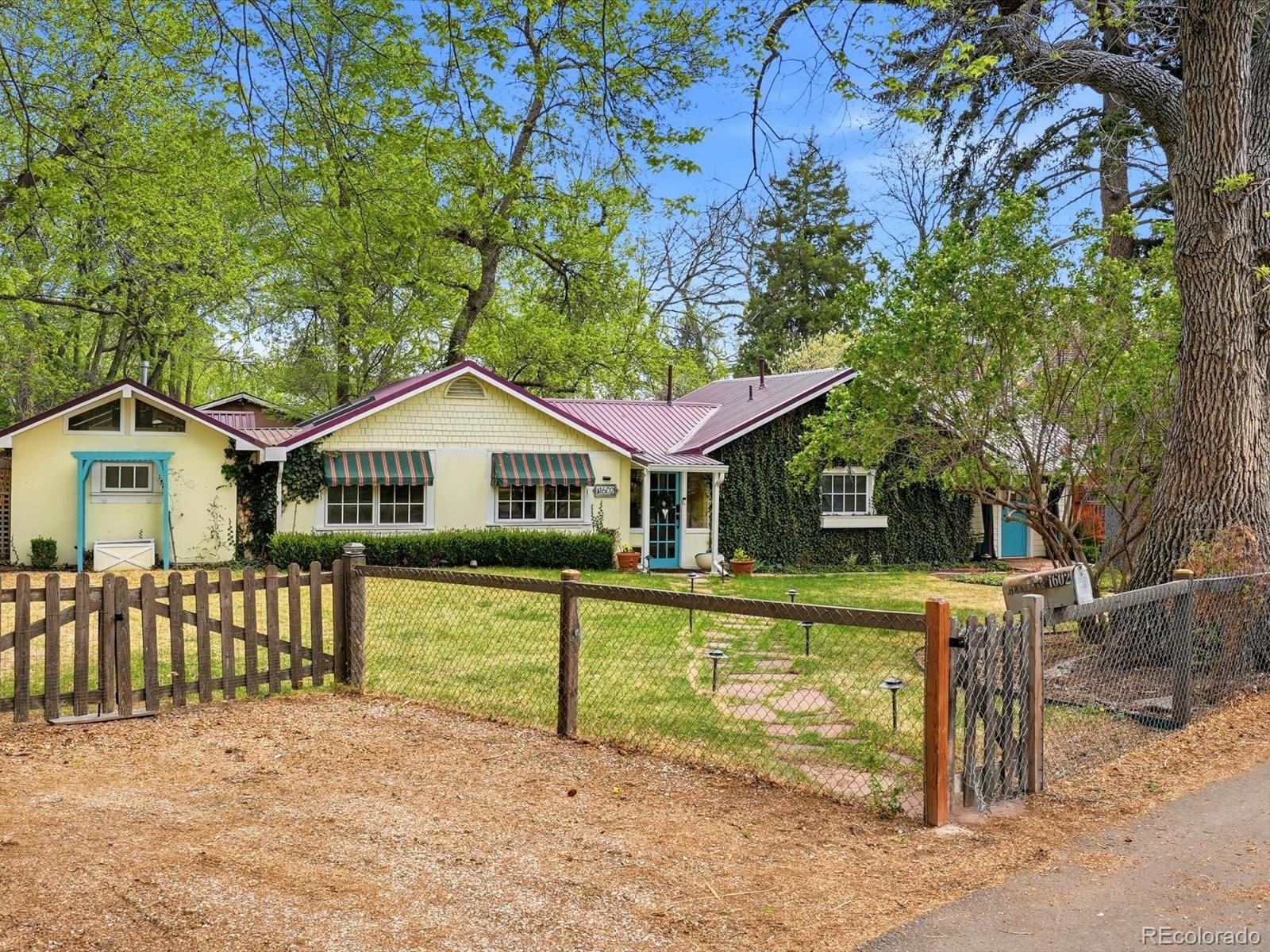 1602 Glen Bar Drive Lakewood CO 80215