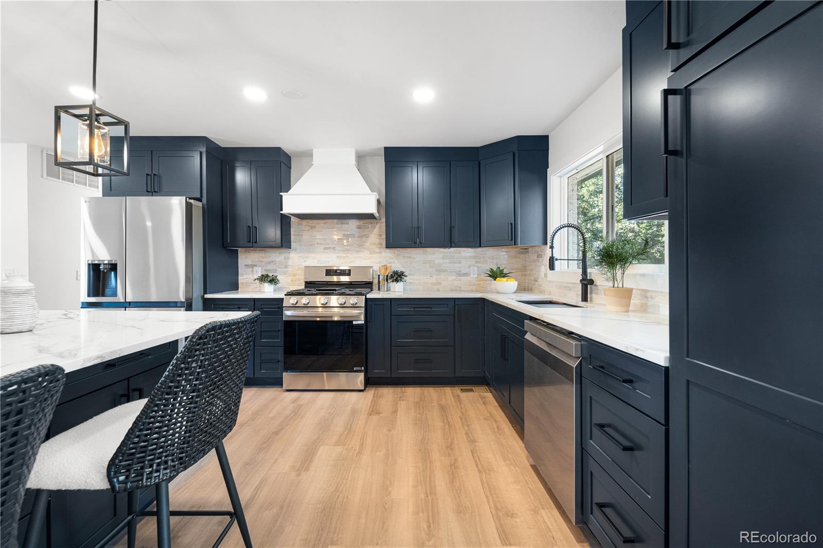 1843 S Urban Way Lakewood CO 80228