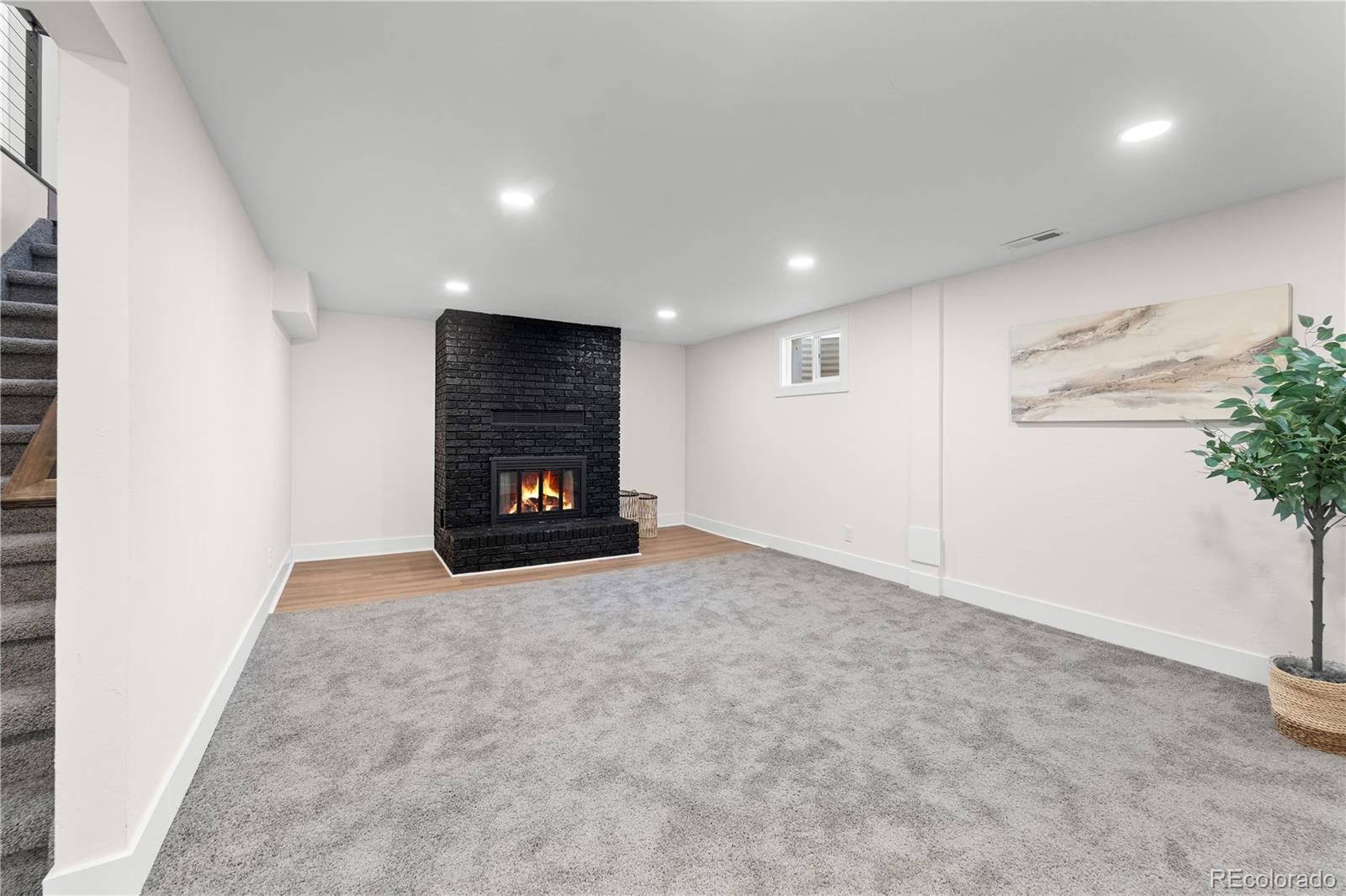 1843 S Urban Way Lakewood CO 80228