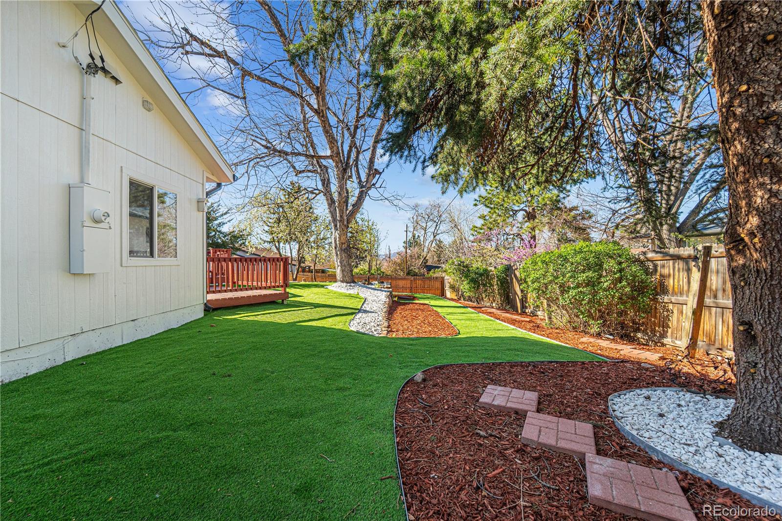 1843 S Urban Way Lakewood CO 80228