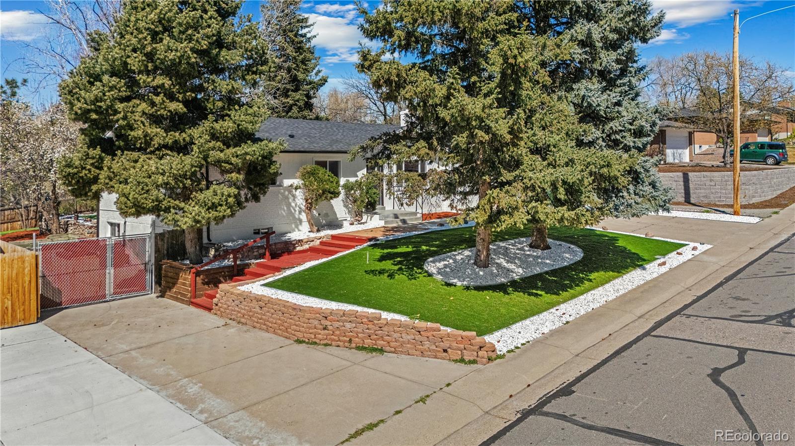 1843 S Urban Way Lakewood CO 80228