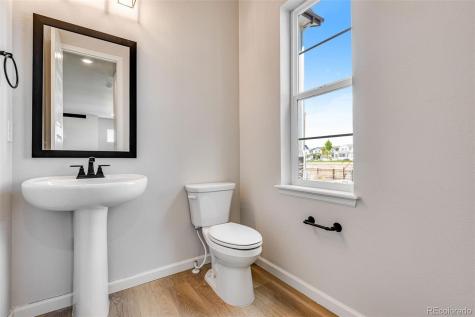 3314 N Haleyville Court Aurora CO 80019