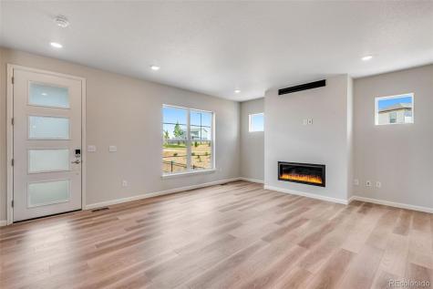 3314 N Haleyville Court Aurora CO 80019