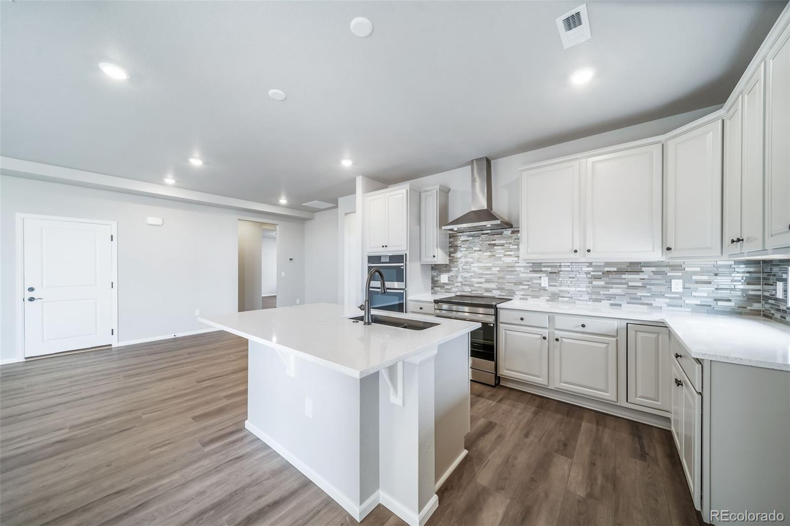 5174 N Quatar Street Aurora CO 80019