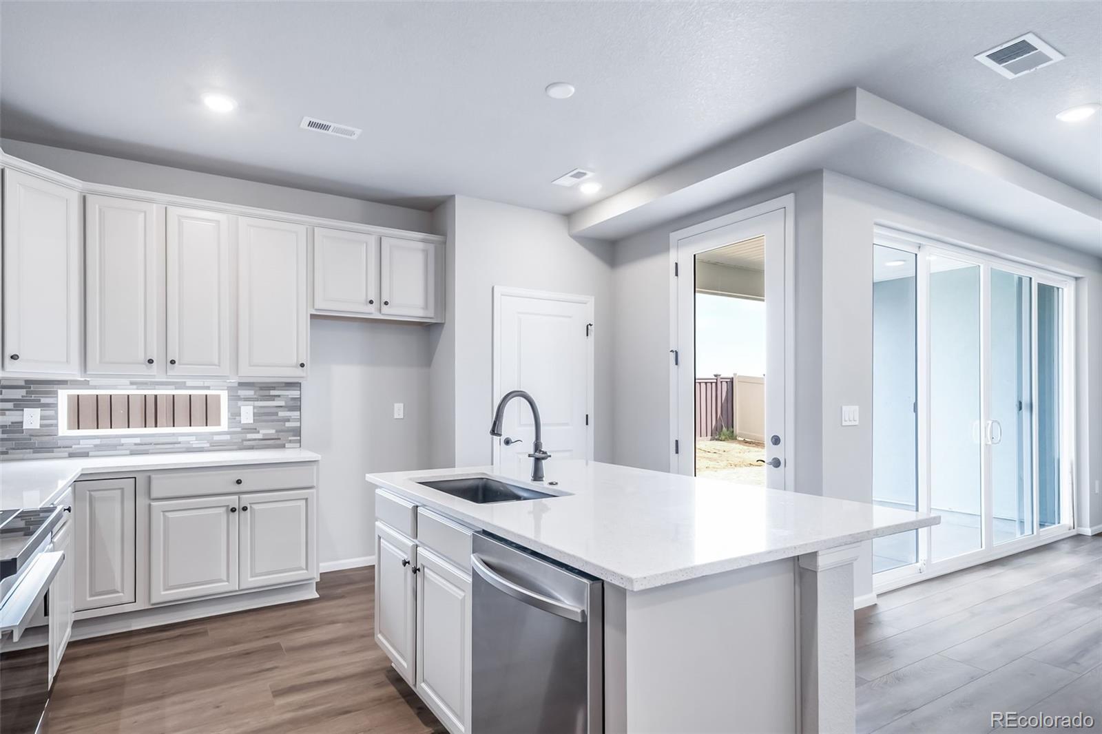 5174 N Quatar Street Aurora CO 80019
