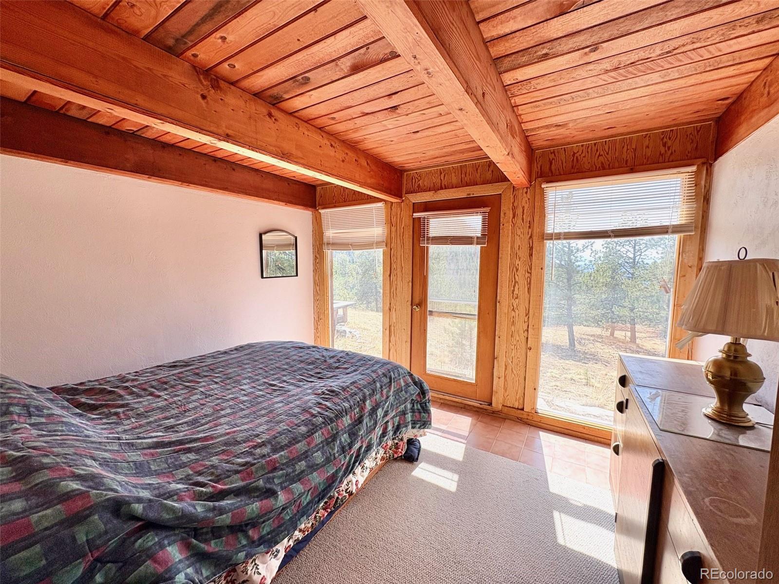 2121 Cr 1 Florissant CO 80816