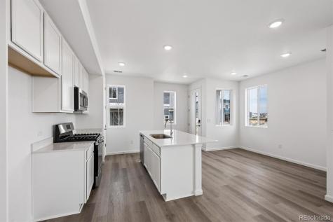 24161 E 30th Place Aurora CO 80019