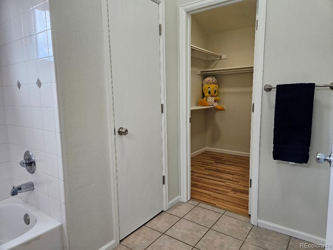 808 Idalia Street Aurora CO 80011