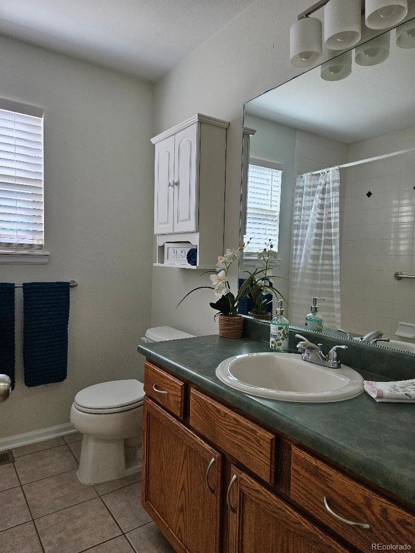 808 Idalia Street Aurora CO 80011