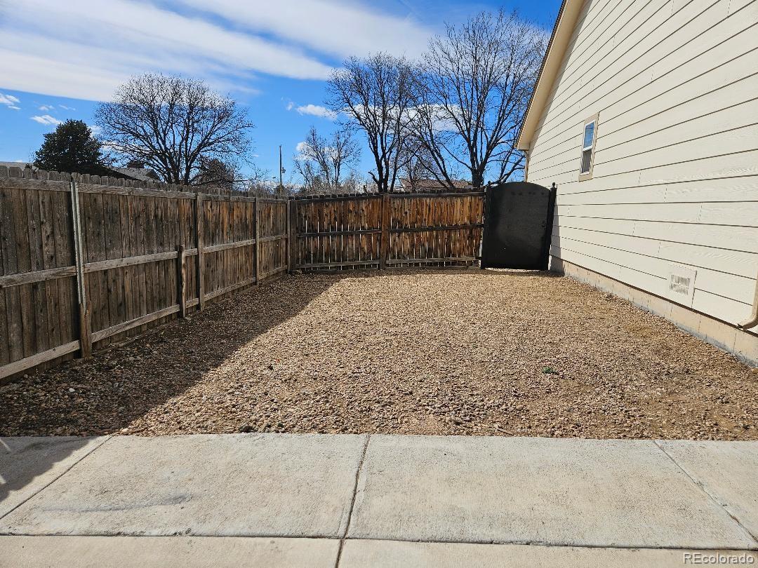 808 Idalia Street Aurora CO 80011