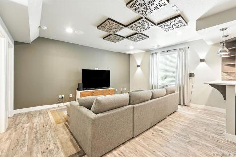 1907 Vallejo Loop Broomfield CO 80023