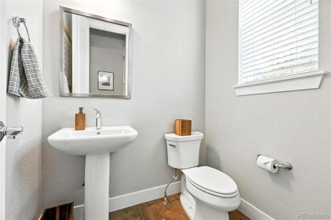 1907 Vallejo Loop Broomfield CO 80023
