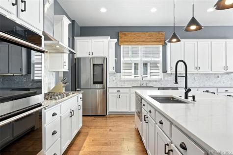 1907 Vallejo Loop Broomfield CO 80023