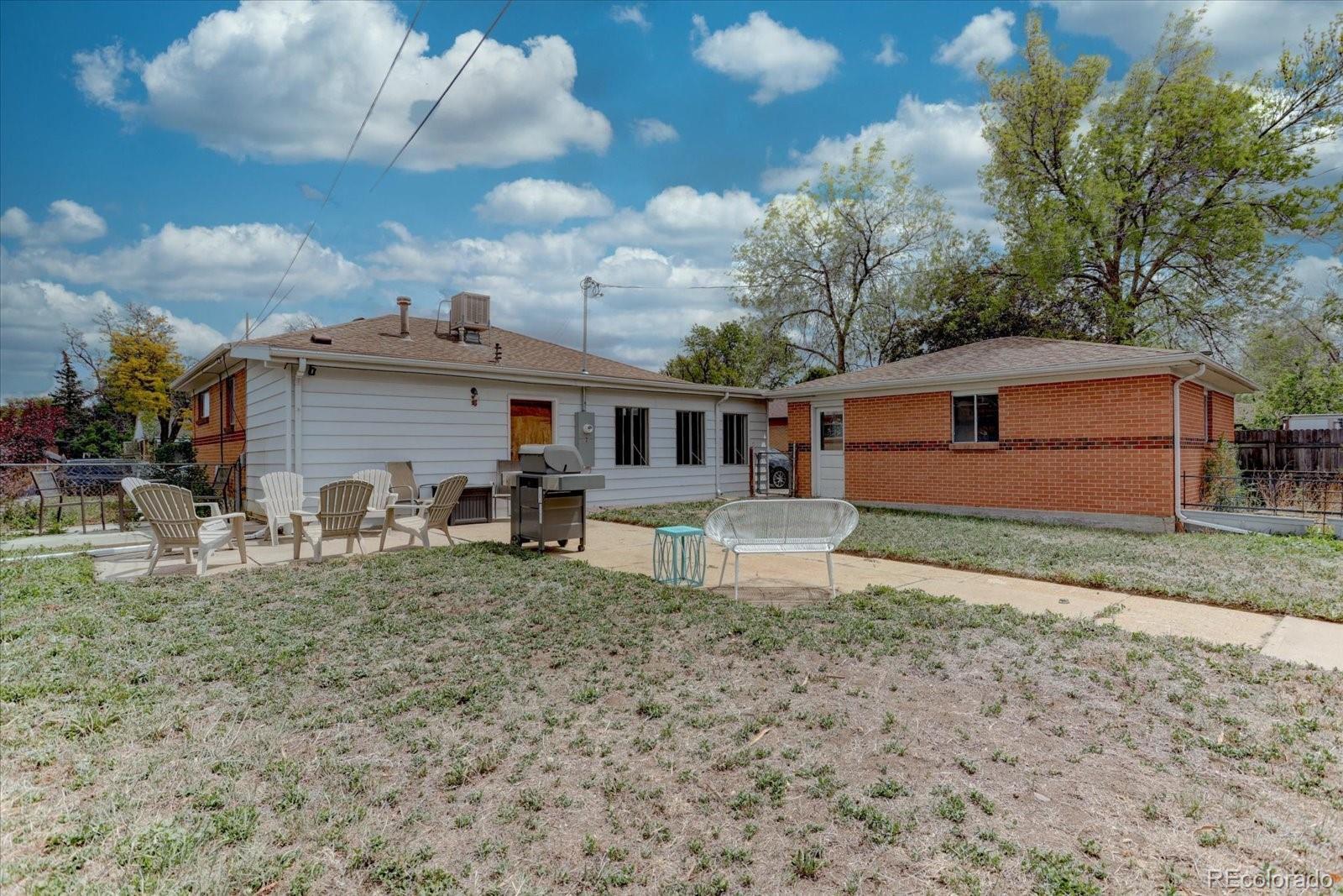 7111 Avrum Drive Denver CO 80221
