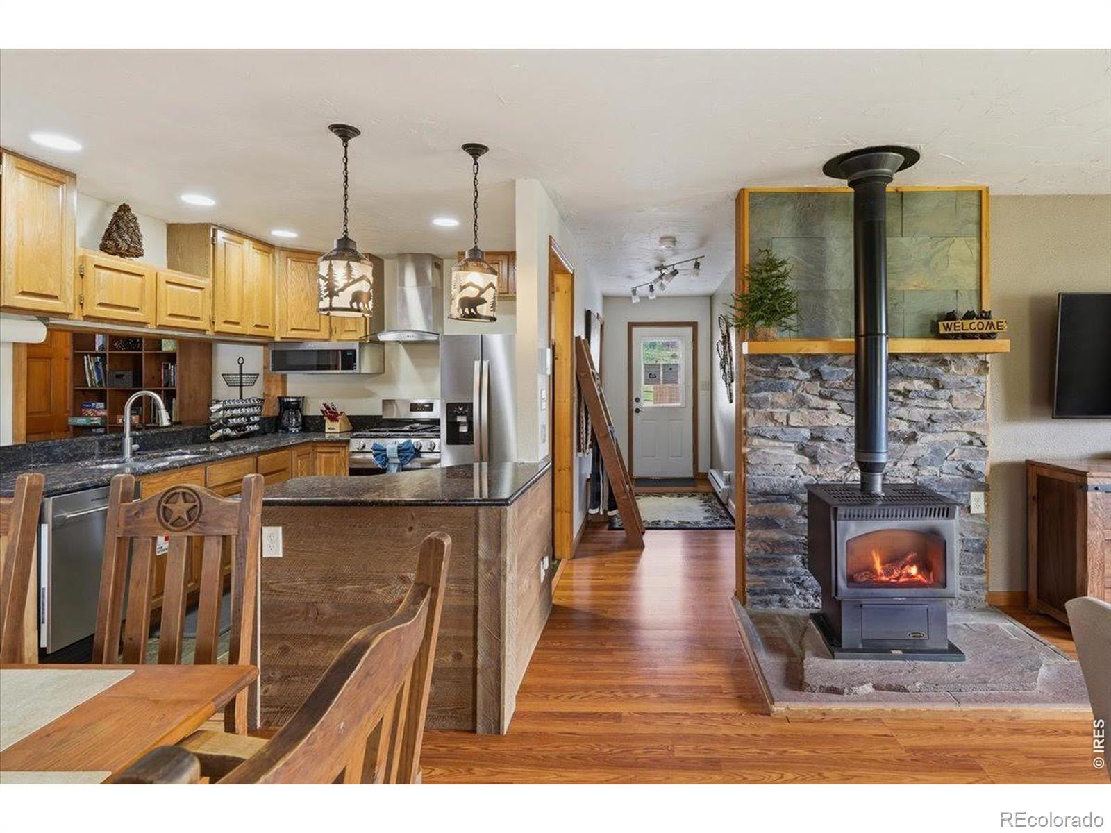 976 Sutton Lane Estes Park CO 80517