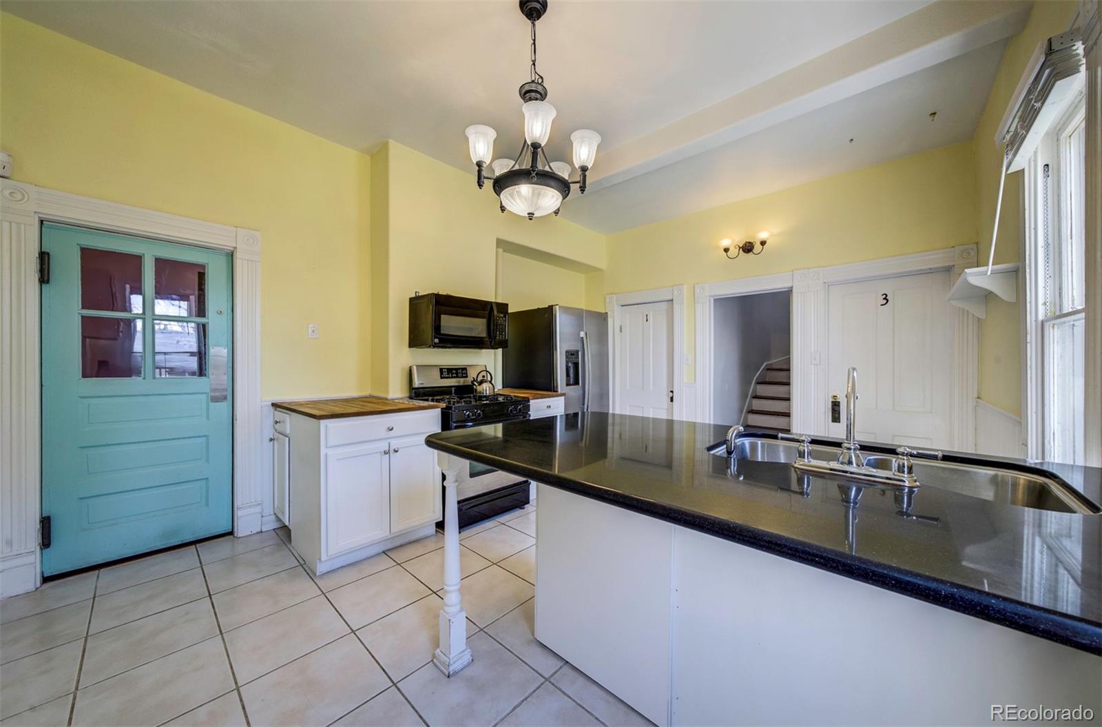 1707 Lake Avenue Pueblo CO 81004