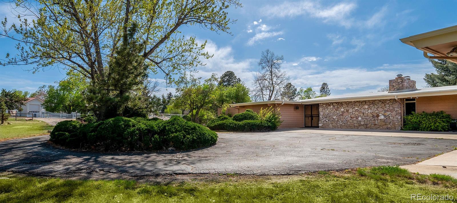 1 Middle Road Cherry Hills Village CO 80113