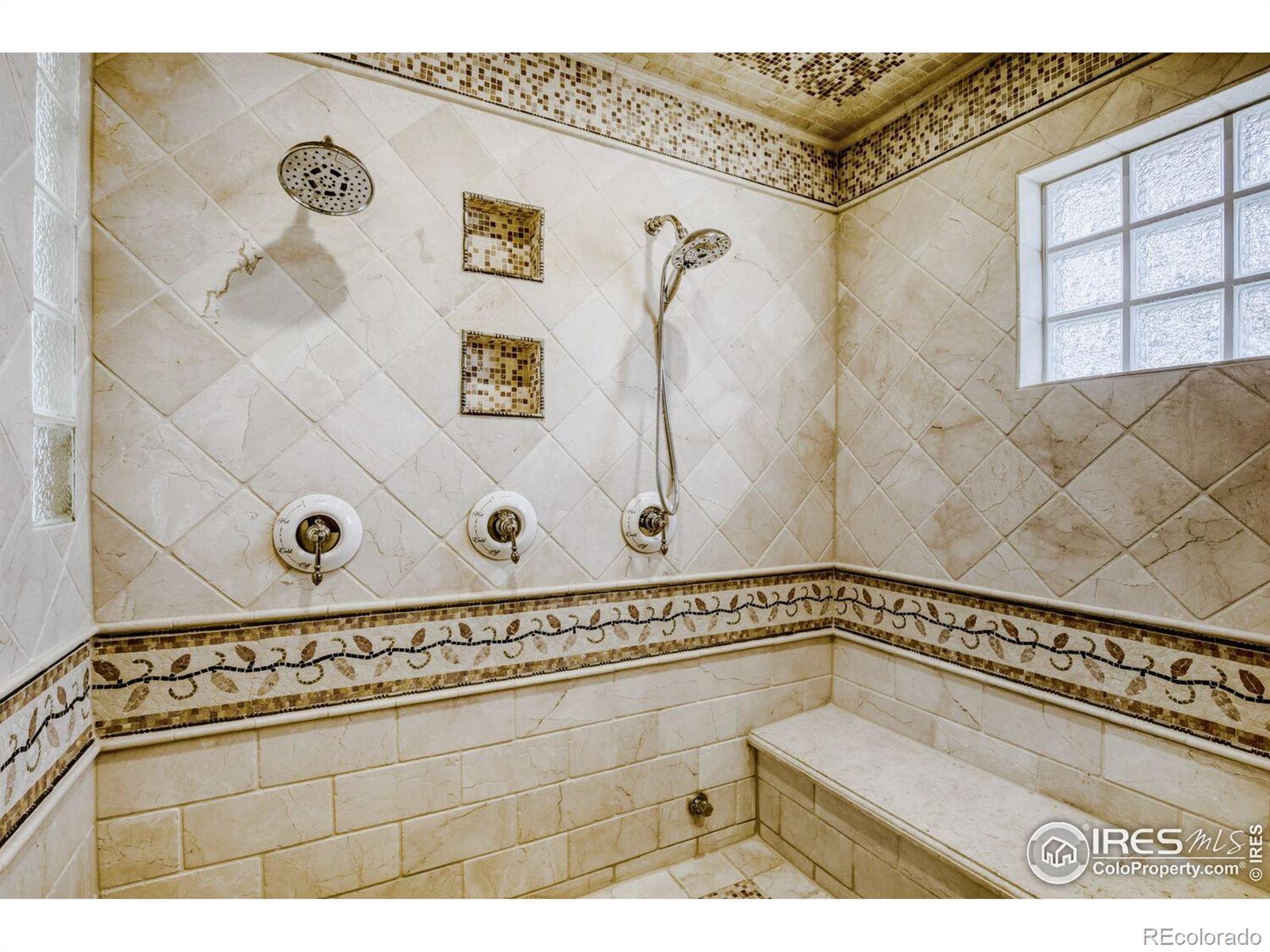 7677 Portico Place Longmont CO 80503