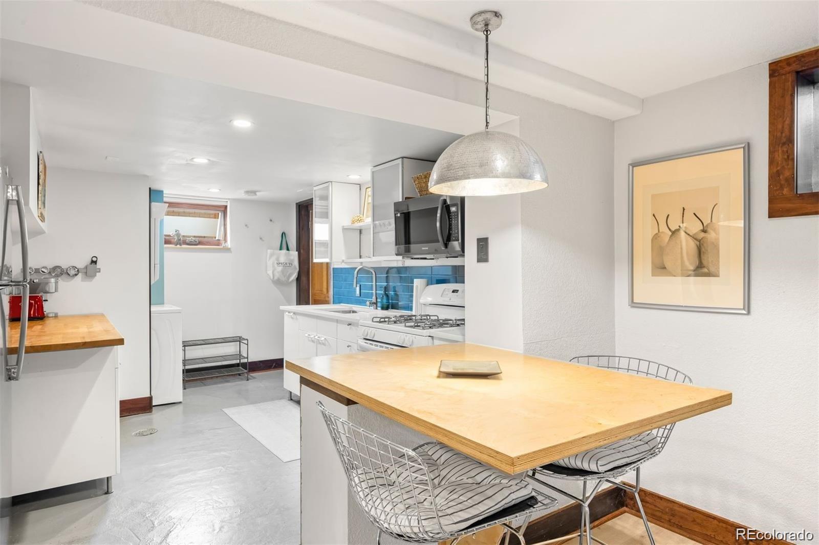2535 W 35th Avenue Denver CO 80211
