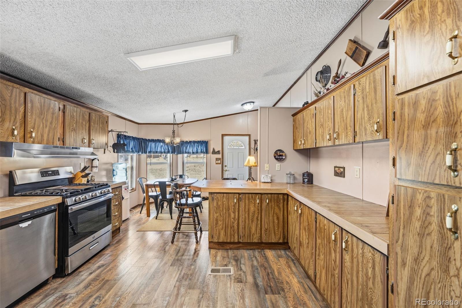 75 Sixth Street Como CO 80432