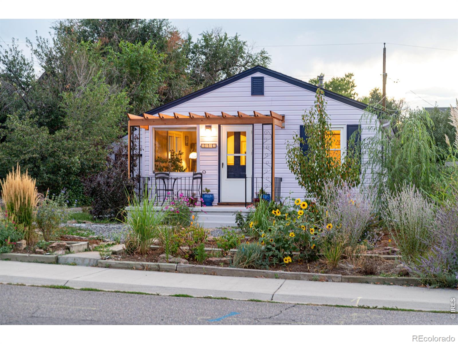 5247 Quitman Street Denver CO 80212
