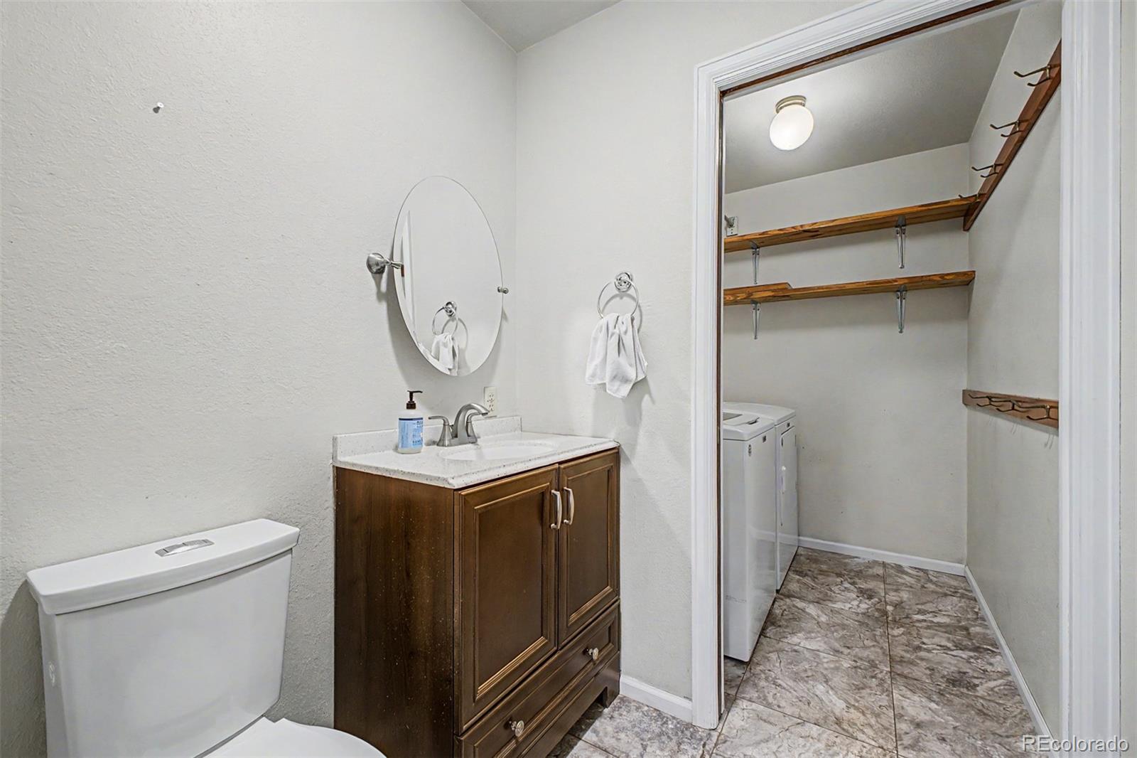 1617 Albion Lane Longmont CO 80503