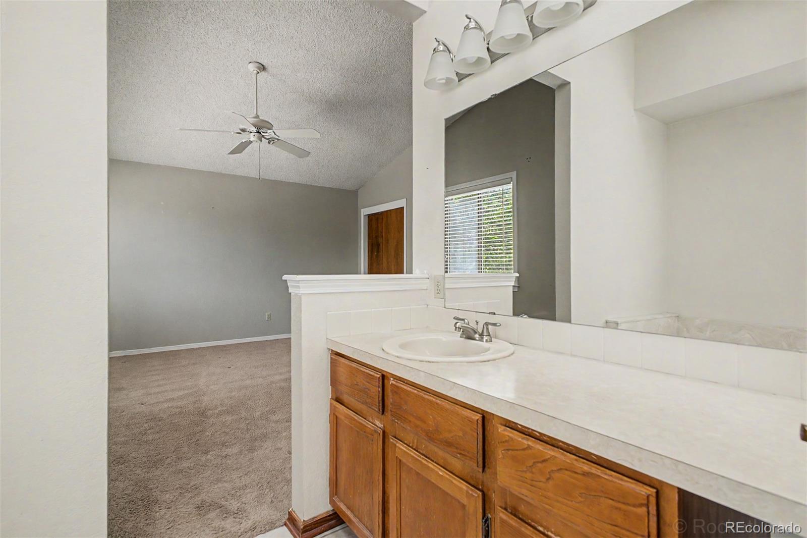 1617 Albion Lane Longmont CO 80503