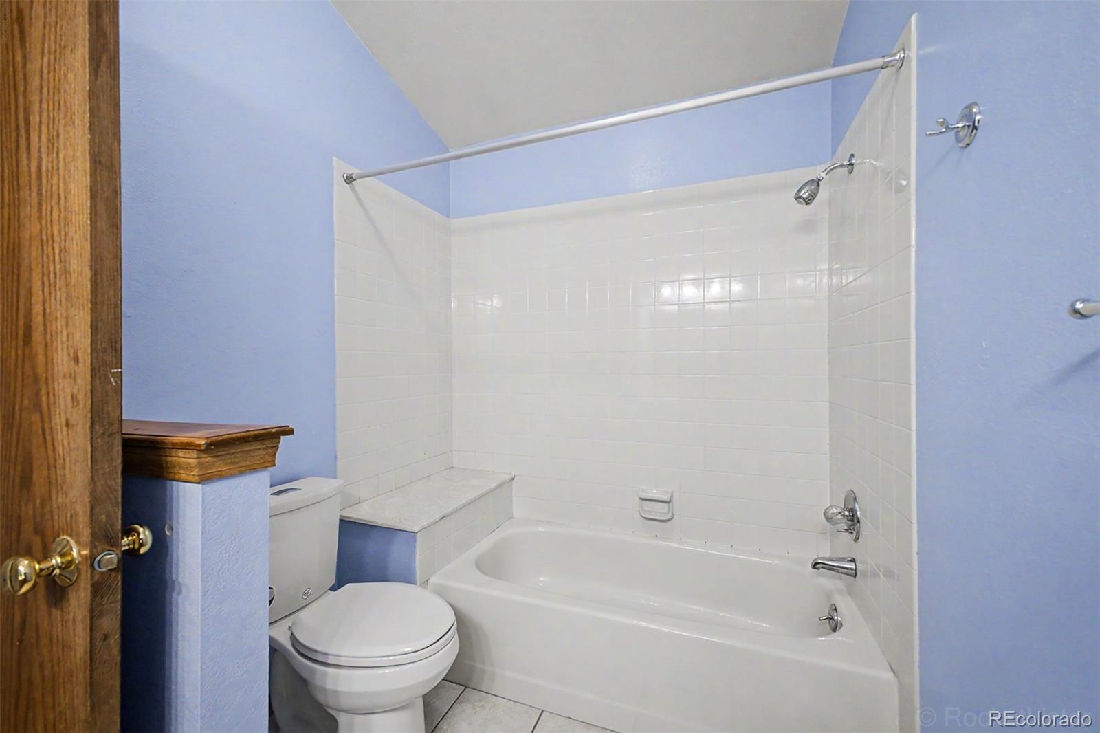 1617 Albion Lane Longmont CO 80503