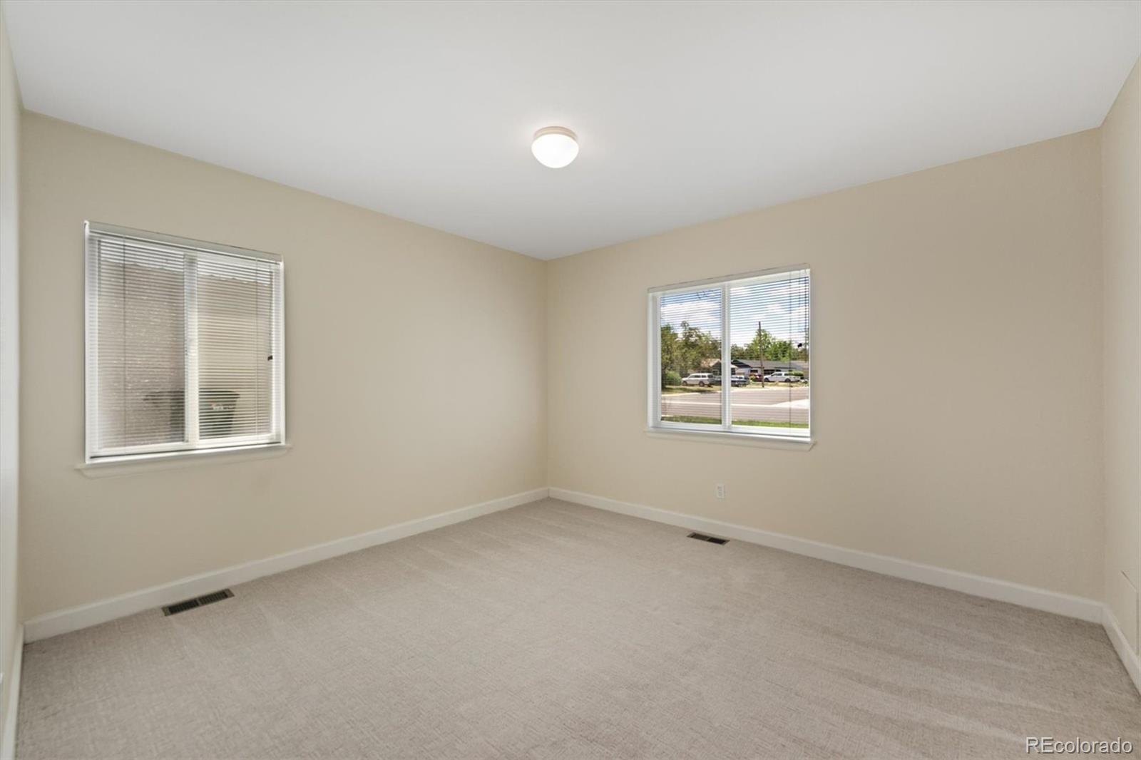 2876 S Elm Street Denver CO 80222