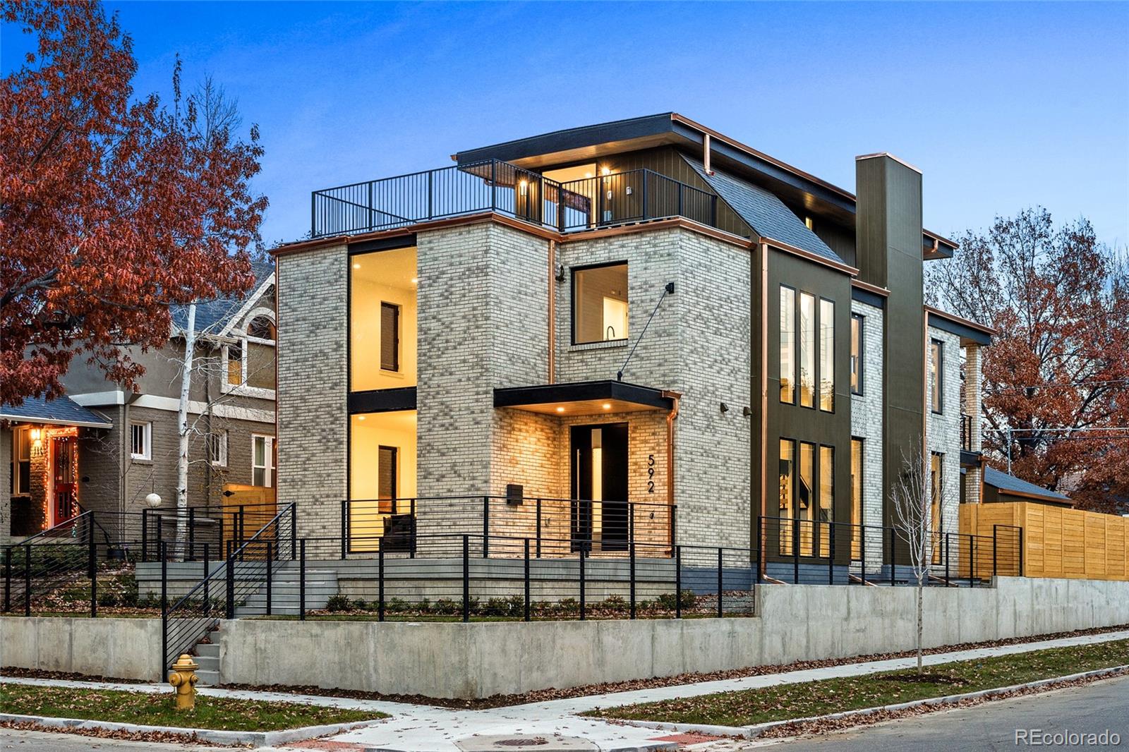 Denver CO, 592 S High Street