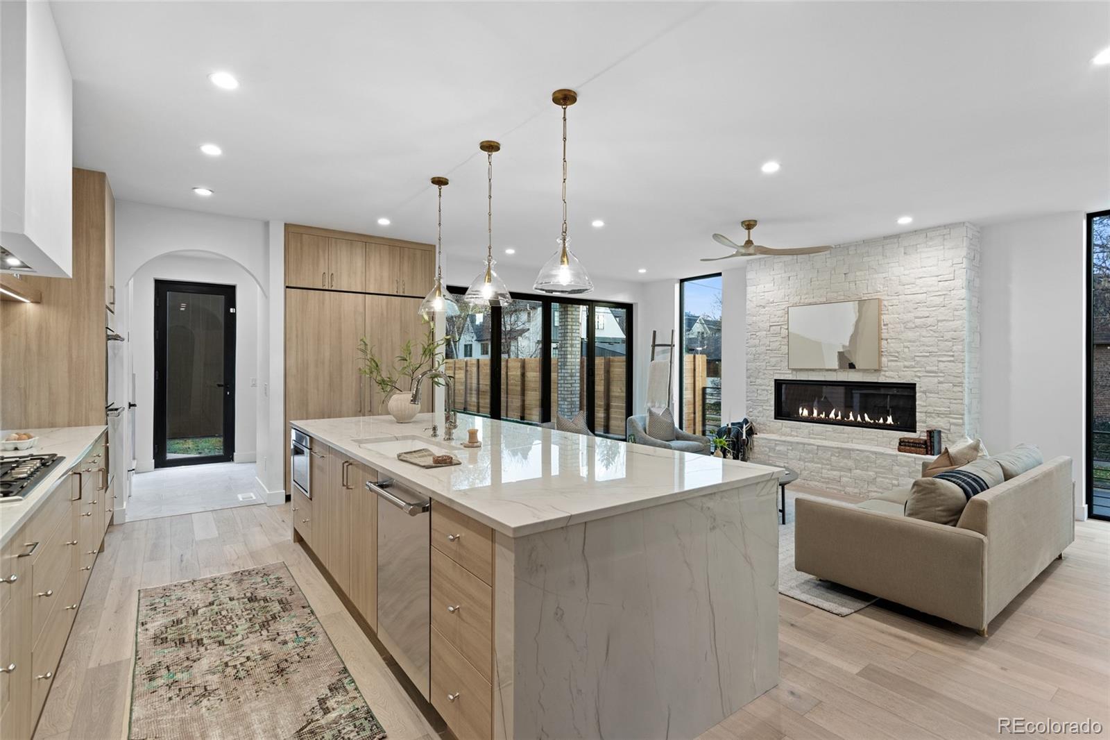 592 S High Street Denver CO 80209