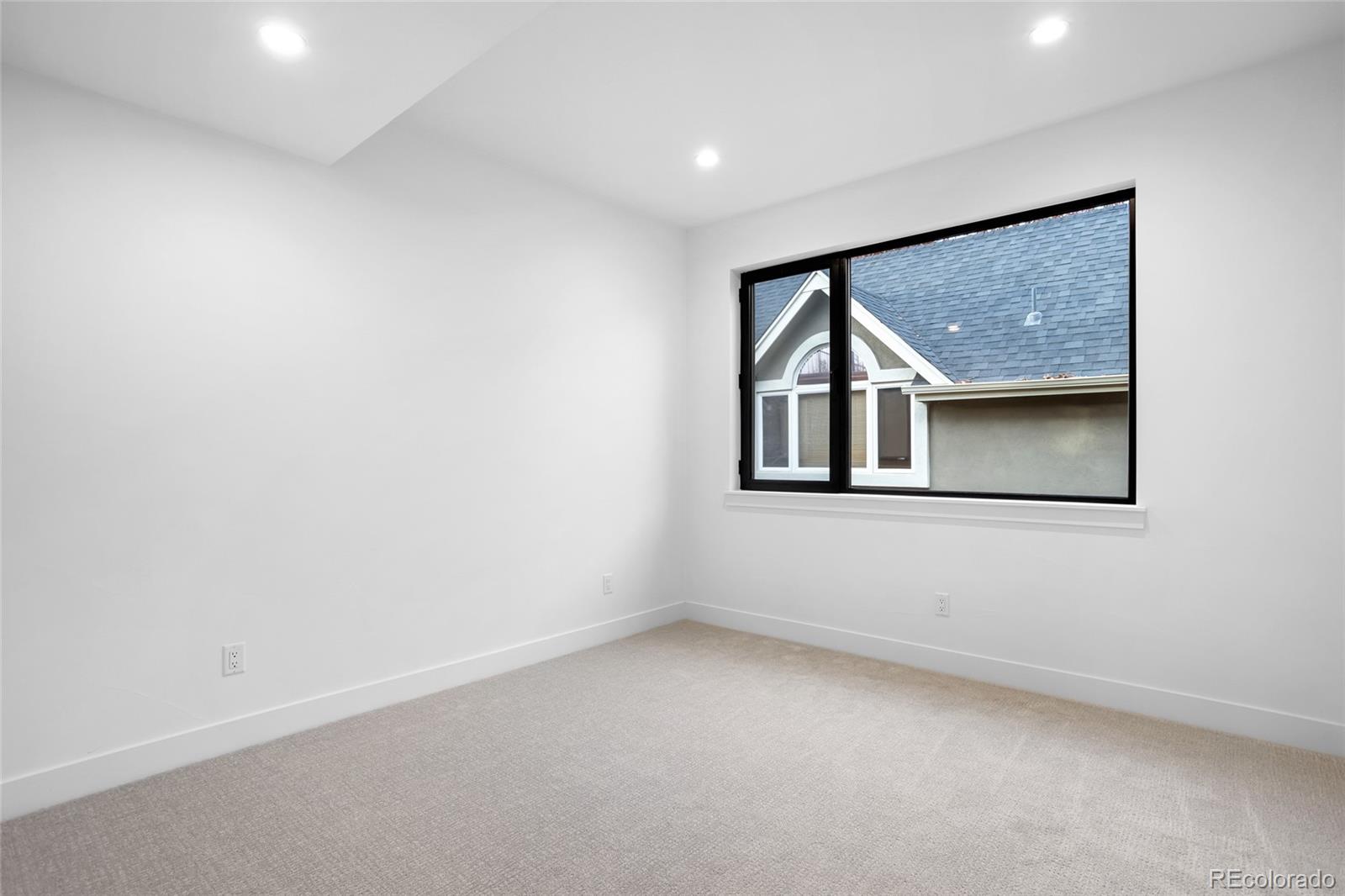 592 S High Street Denver CO 80209