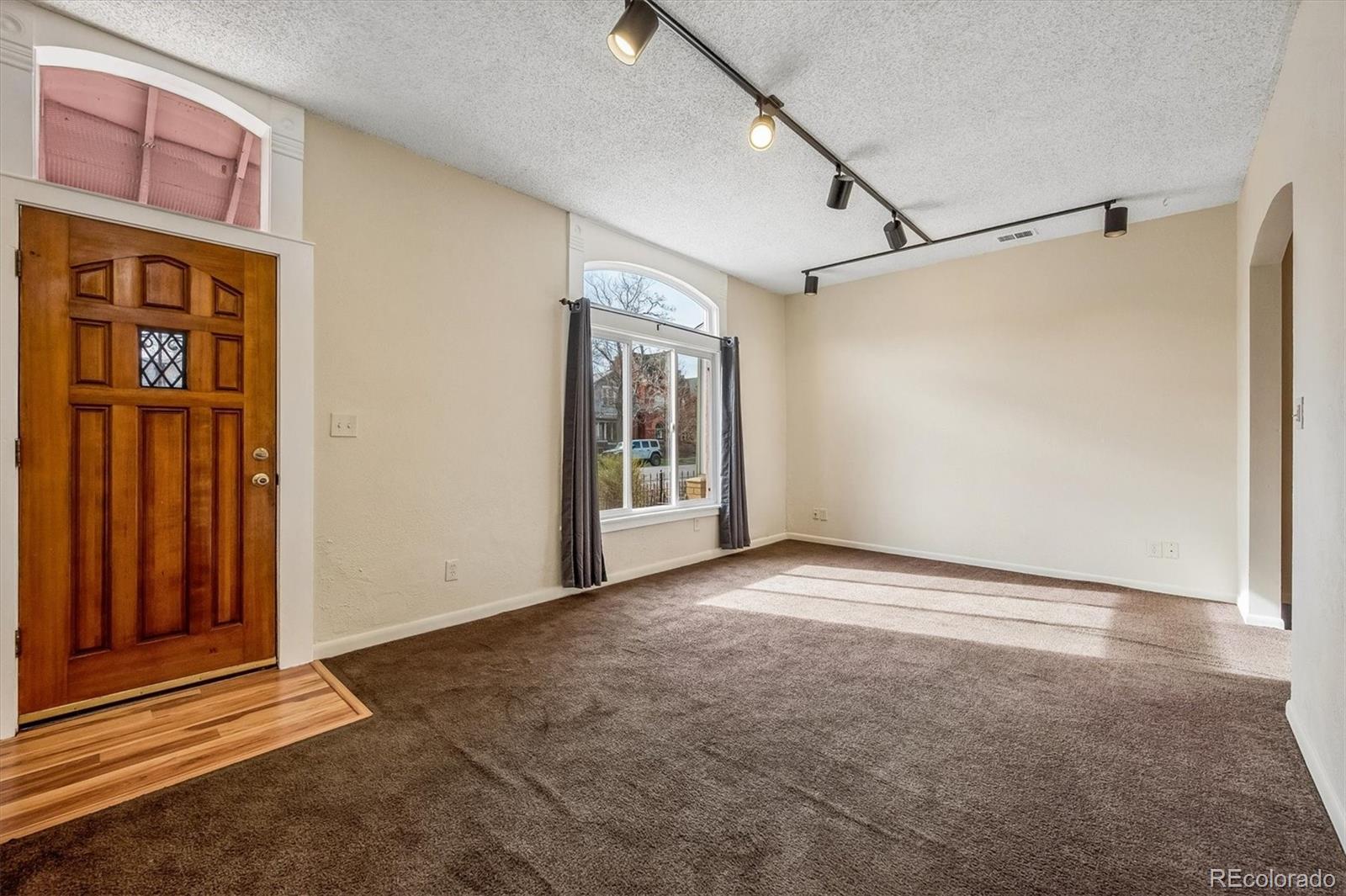2747 Stout Street Denver CO 80205