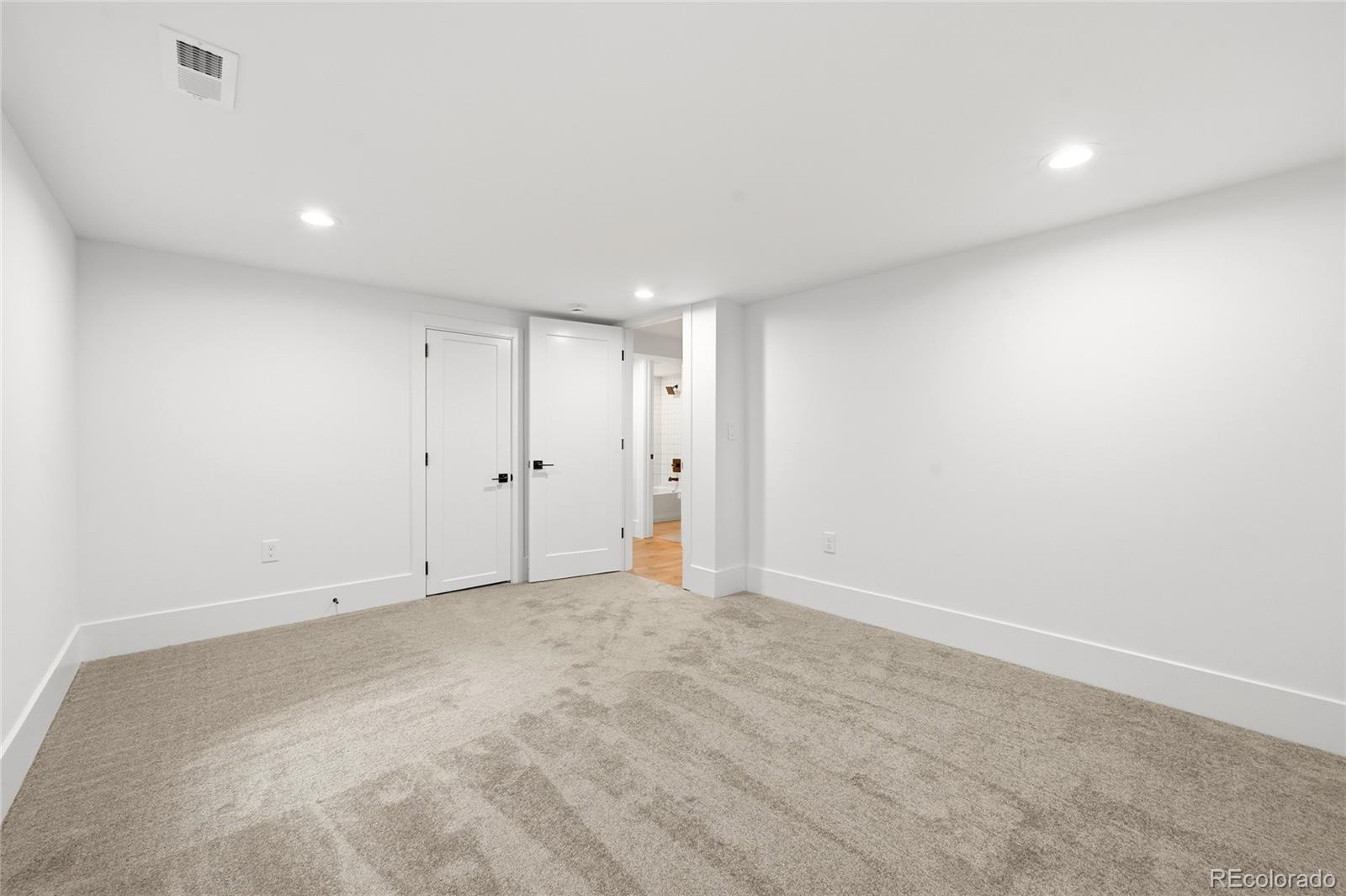 2466 S Krameria Street Denver CO 80222