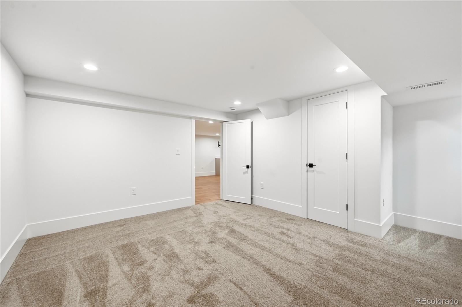 2466 S Krameria Street Denver CO 80222