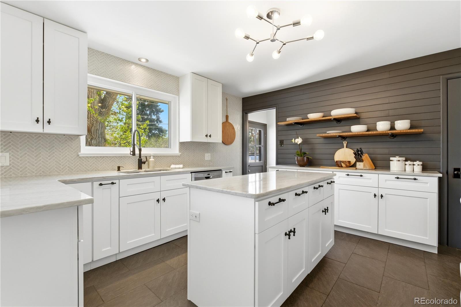 768 W Valleyview Avenue Littleton CO 80120