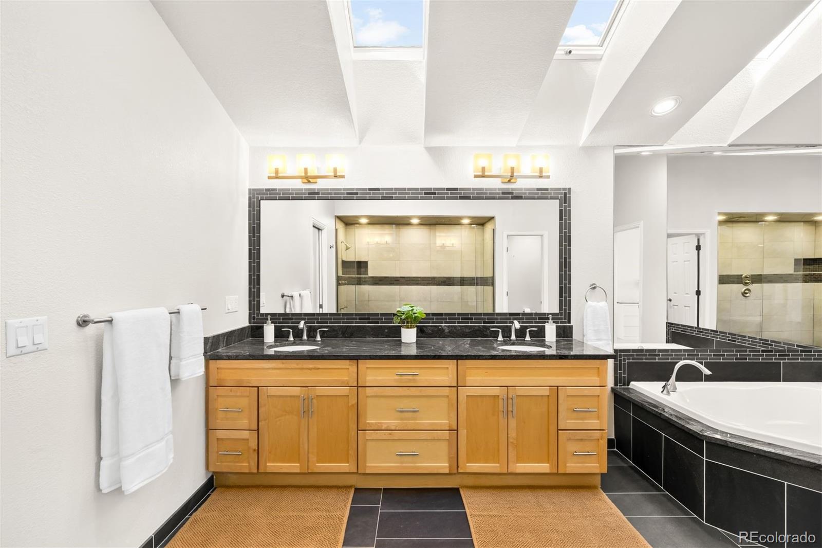 10592 Harebell Run Littleton CO 80125