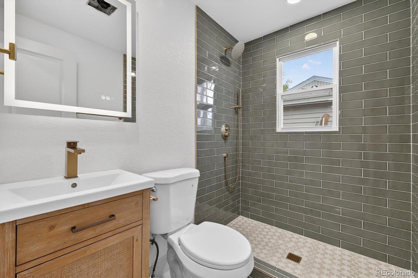 2419 Otis Street Denver CO 80214