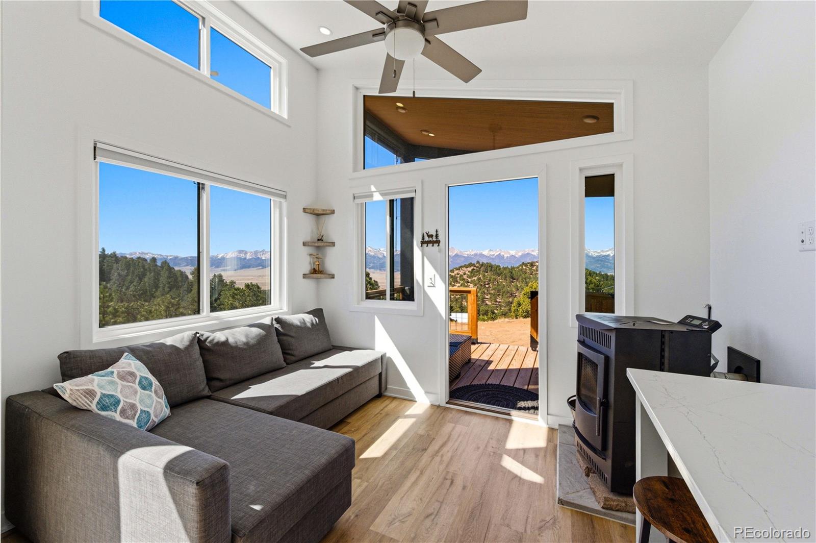 32 Peerless Circle Westcliffe CO 81252