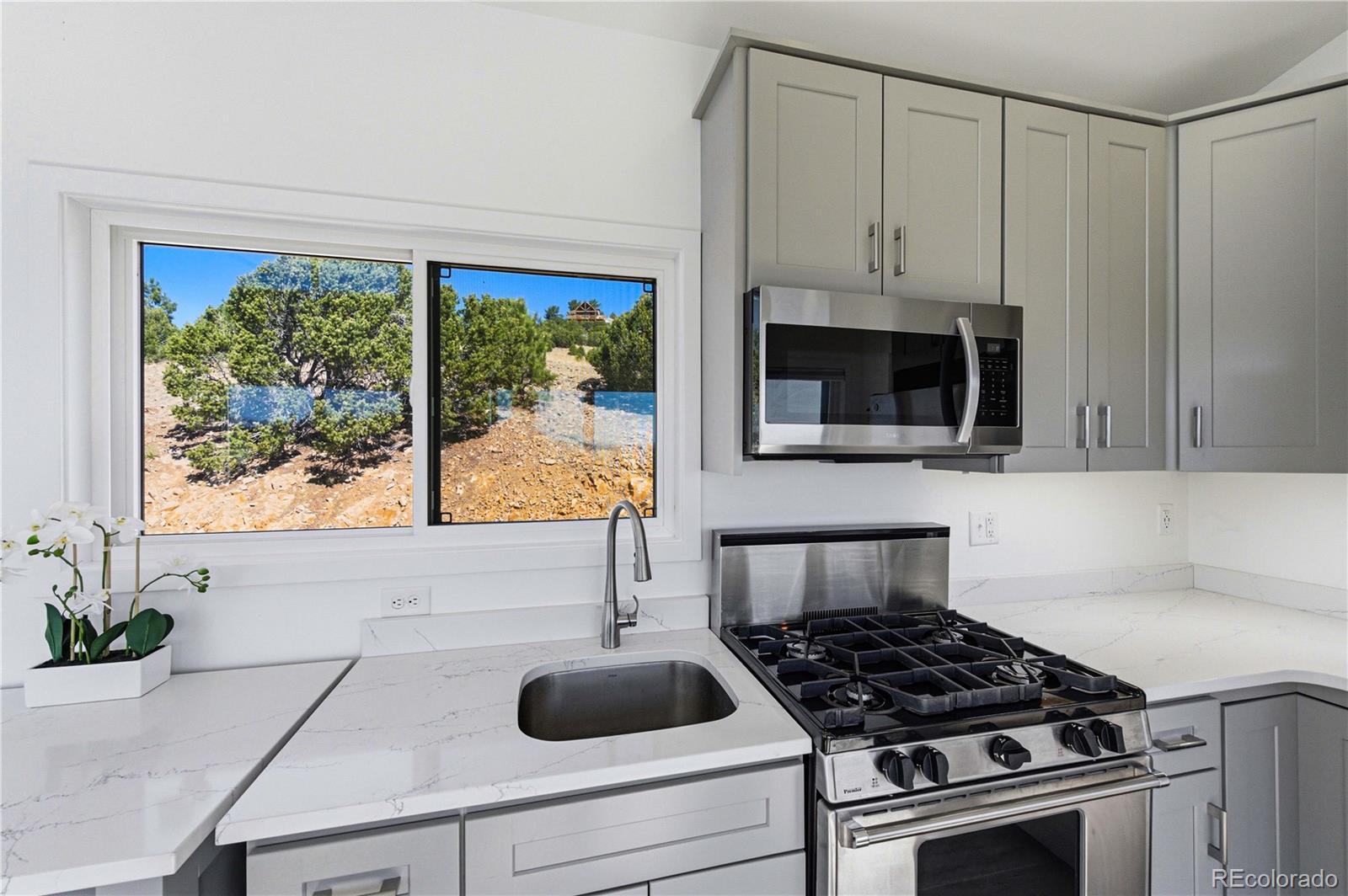 32 Peerless Circle Westcliffe CO 81252