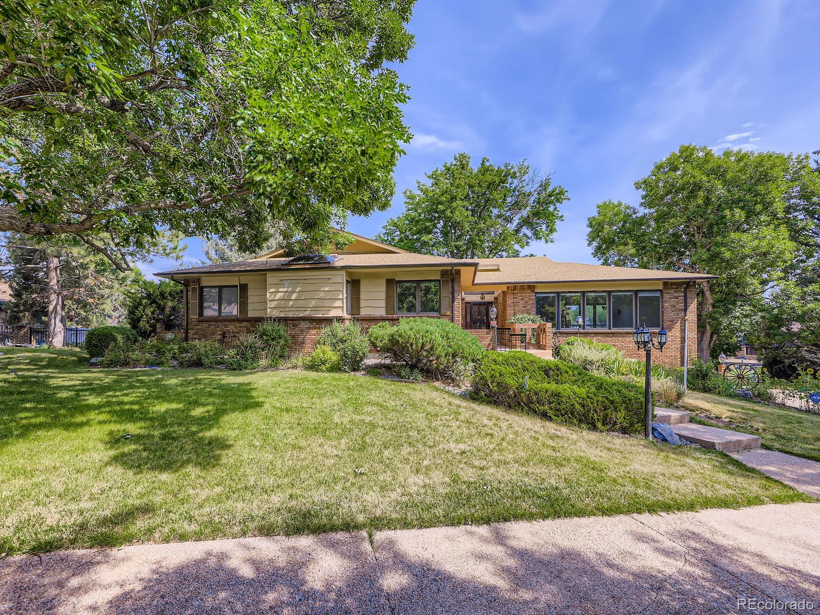 11357 Quivas Way Denver CO 80234