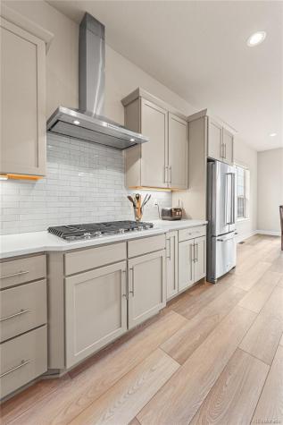 21996 E Allenspark Place Aurora CO 80016