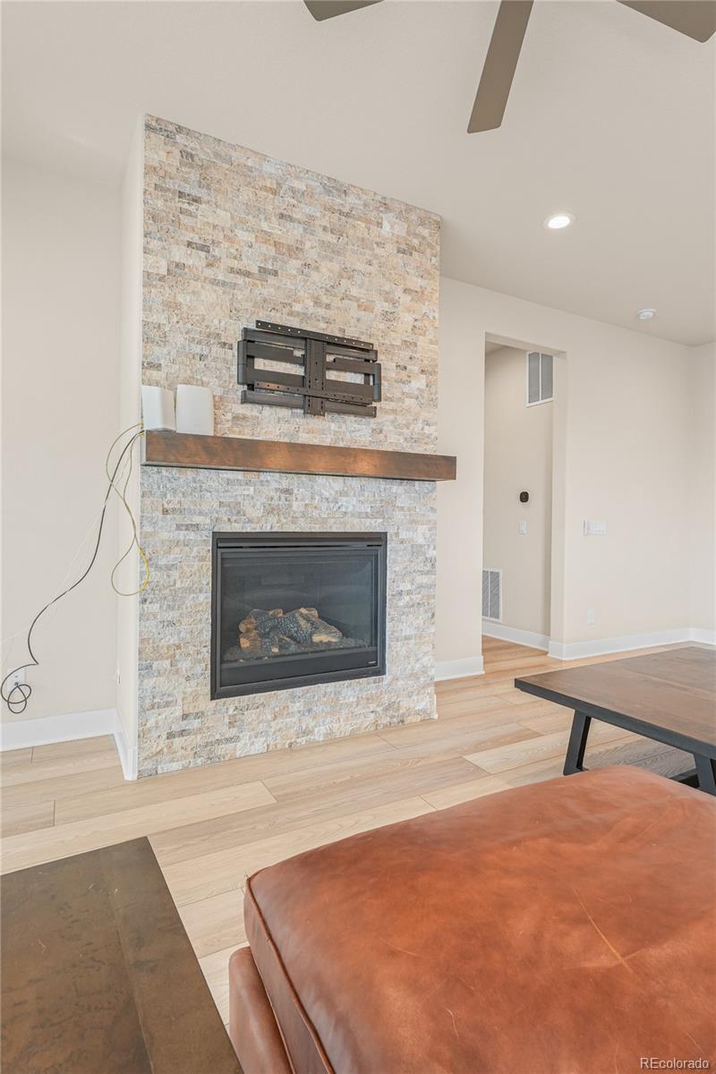 21996 E Allenspark Place Aurora CO 80016