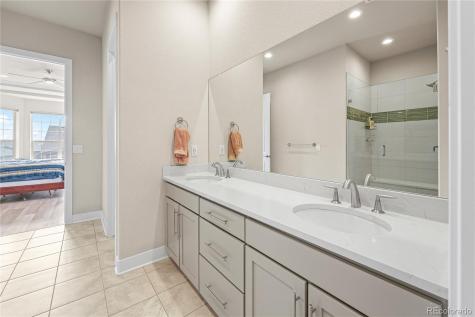 21996 E Allenspark Place Aurora CO 80016