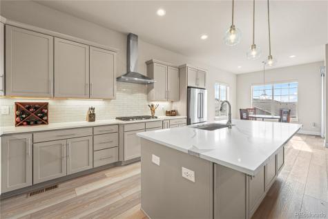 21996 E Allenspark Place Aurora CO 80016
