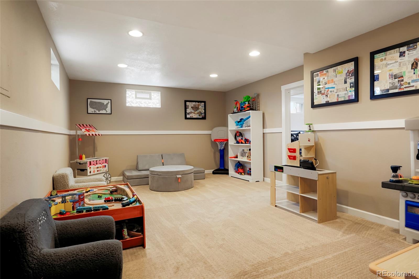 2383 S Holland Street Lakewood CO 80227
