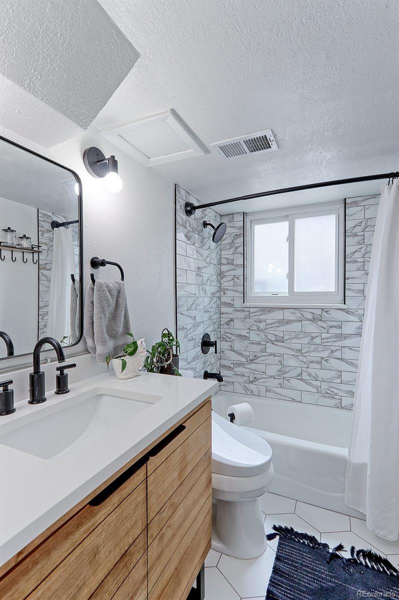 6552 Owens Court Arvada CO 80004