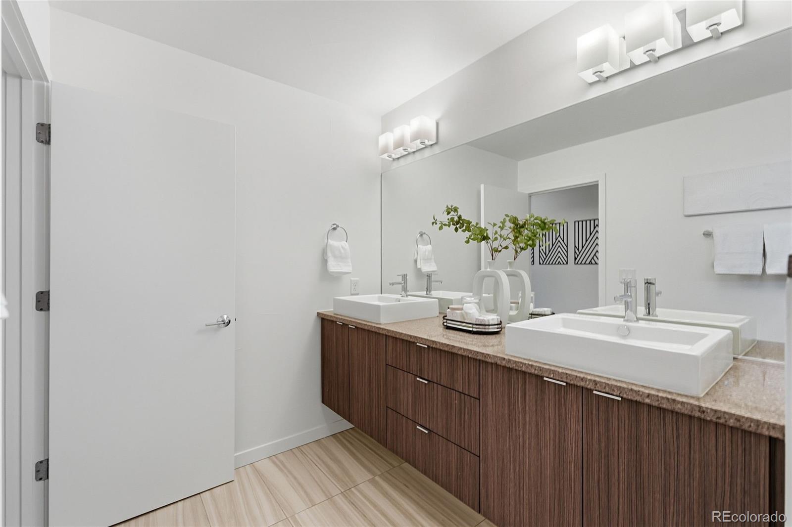 20 S Grant Street Denver CO 80209