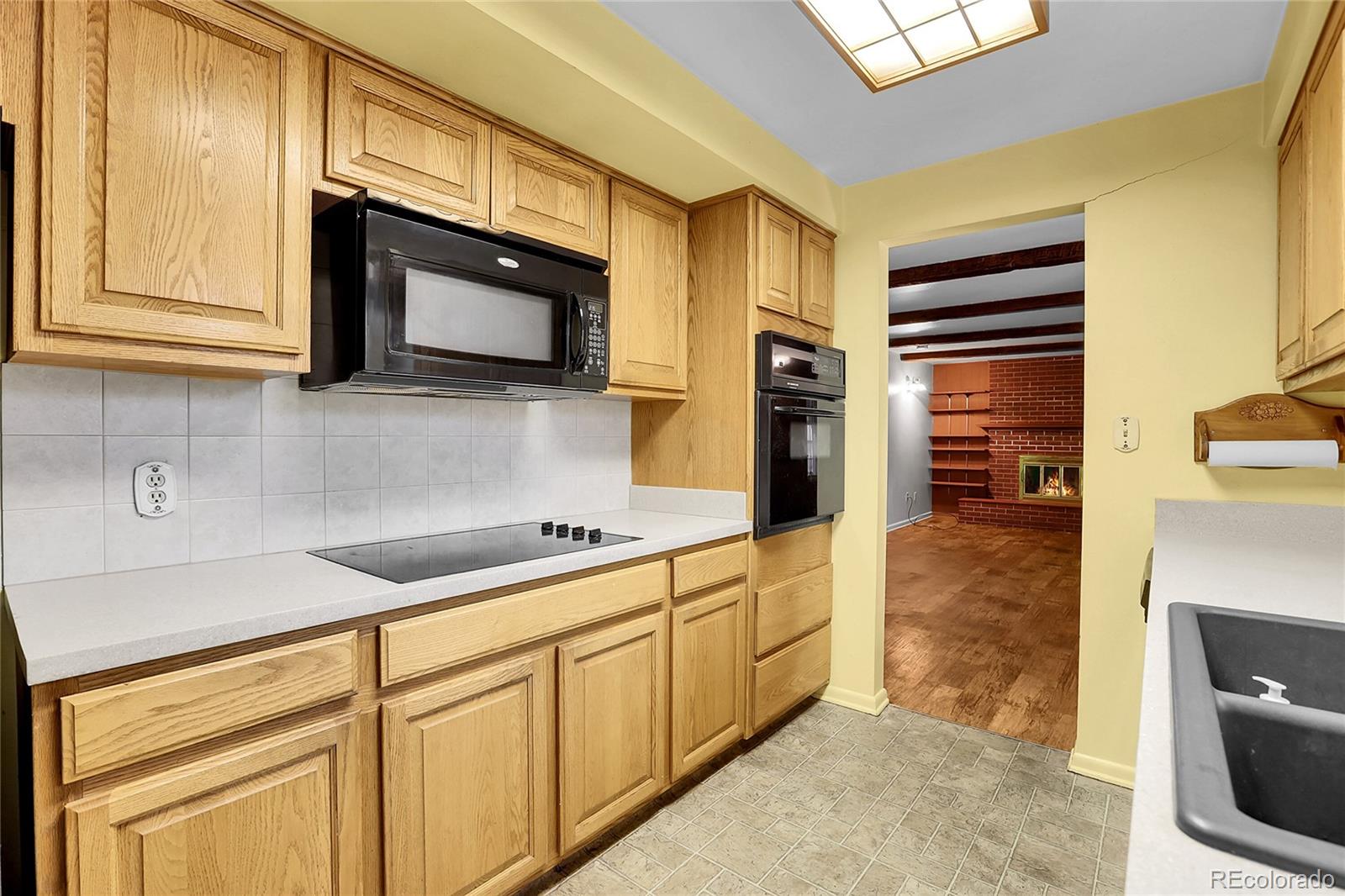 6984 Owens Street Arvada CO 80004